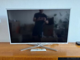 Samsung 40” Smart TV Full HD