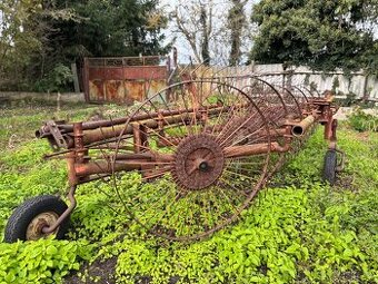 Obraceč a shrnovač