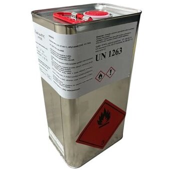 Čistič PVC fólie na střechy