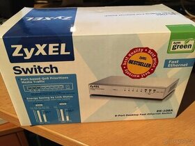 Zyxel switch ES 108A - 1