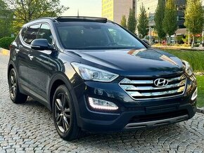 Hyundai Santa Fe 2.2CRDi 4x4 145kW MANUÁL LED KAMERA TAŽNÉ