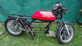 Moto Guzzi Le Mans 3