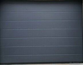 Sekční garážová vrata 2500 x 2240 – antracit (matný) - 1