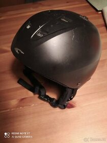 Dětská lyžařská helma Carrera