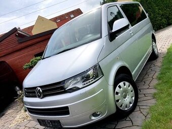 VW Caravelle T5 Comfortline, barva Silber Multivan