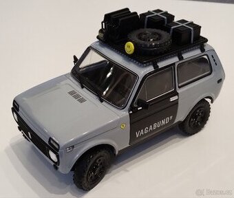 Lada Niva 1/18