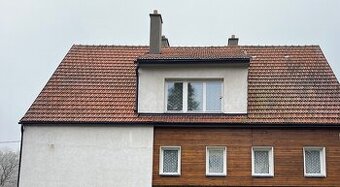 Střešní pálená taška 2 falcová ( rok 1970)