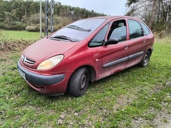 Citroën xsara picasso 1,8 benzín