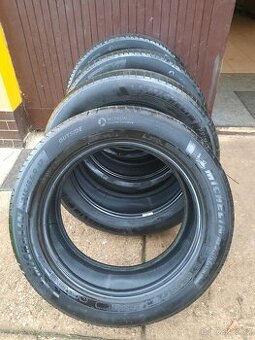 Letní pneu Michelin Prymacy 4 225/45 R 17 YXL,r.2020