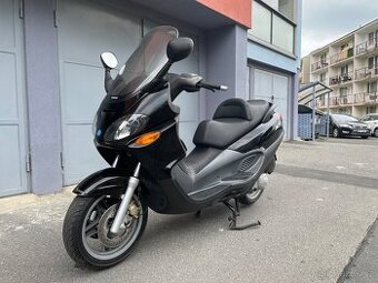 Piaggio X9 125