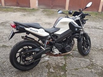 BMW F800R - 1