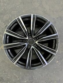 Audi Q8 1x alu disk 21"