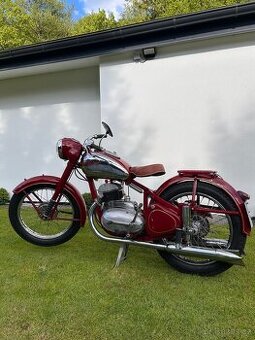 Jawa pérák 350