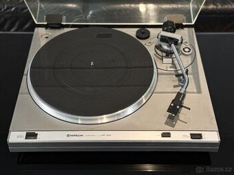 Hitachi HT-324 gramofon