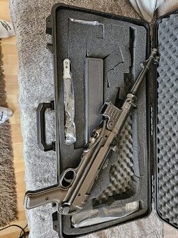Umarex Legends MP40 GLE Full Auto 4,5mm - 1
