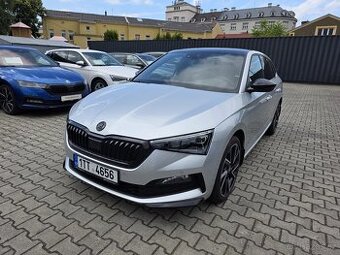 Škoda Scala 1.0 85kw style plus sport interiér