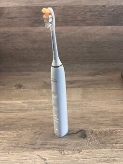 Zubní kartáček Philips Sonicare 9000 DiamondClean HX