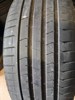 225/40R19 LETNÍ PNEU RUNFLAT 2 KS NA BMW