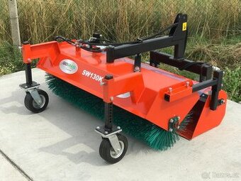Prodám zametací kartáč za traktor, platí do smazání