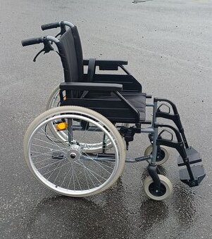 Invalidní vozík Tomtar MR-S bržděný
