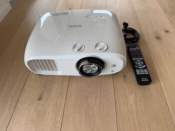 Prodám Epson EH-TW7100 projektor