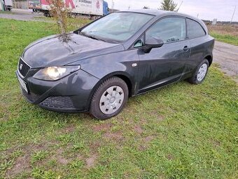 Seat Ibiza 1.2i Klima Model 2009..