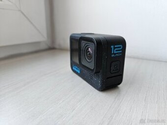 GoPro 12 Black + 128Gb paměť+bohaté příslušenství