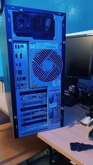 Počítač Fujitsu P958 MT Windows 11 Pro