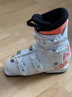 Dívčí lyžáky vel. 24-24,5 Wedze