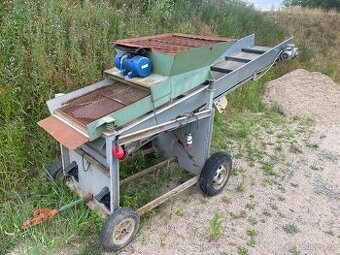 Kátrovačka - Vibrační třídička 400V s dopravníkovým pásem - 1