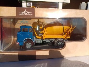 Škoda LIAZ domíchvač 1:43 ixo