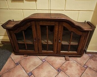 Komoda rustikální z masivu ( Dub ) Vitrýna