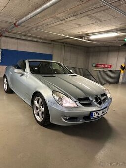 Mercedes-Benz SLK 200 Kompressor, 2005 – TOP stav, pevná stř