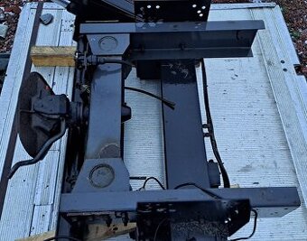 Prodám čubu horního závěsu Ringfeder