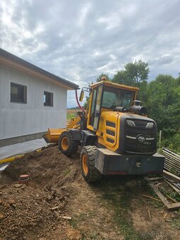 Kloubový nakladač 4x4 55kw