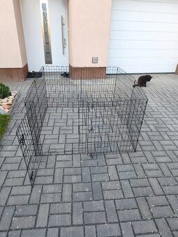 Štěněčí ohrádka
