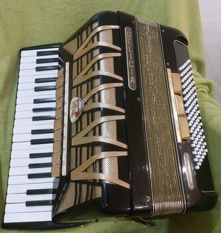 Delicia Melodia VI 96 basov akordeón harmonika