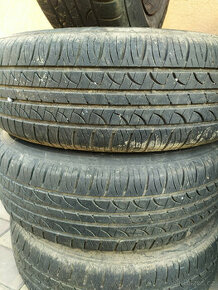 Letní pneu na discích 195/55 R15, rozteč 5x100