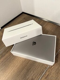 Prodám MacBook Air 2020