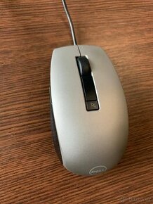 Prodám Dell USB myš laserovou, drátovou, 1600 dpi, zánovní