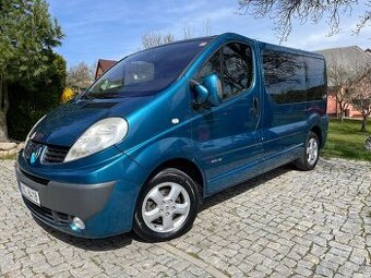 Renault Trafic Passenger 2.0 dCi