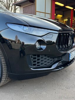 Maserati Levante SQ4 80tis km TOP po servise CZ původ
