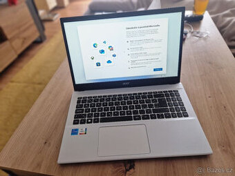 ZÁNOVNÍ 15,6" Notebook Acer – Jako Nový, Záruka 20 Měsíců