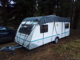 KNAUS Eifelland Holiday 500, palandy