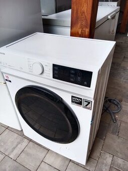 Automaticka pracka  TOSHIBA