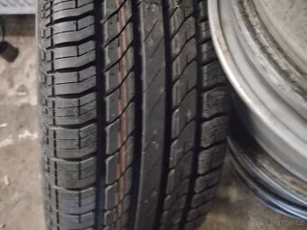 PNEU 205-55 R15