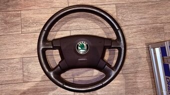 Volant Fabia 1 kůže s perforací včetně airbagu