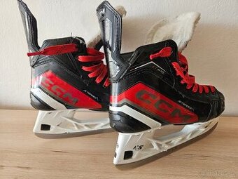 brusle CCM Jetspeed FT670, vel. 5.5 regular