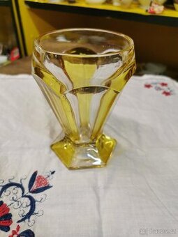 Starožitná sklenice.