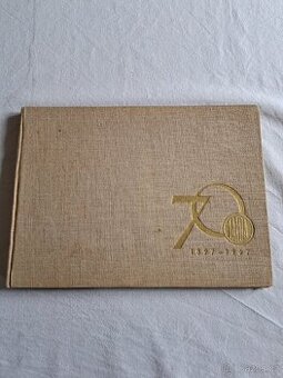 Kniha 70 LET AUTOMOBILŮ TATRA